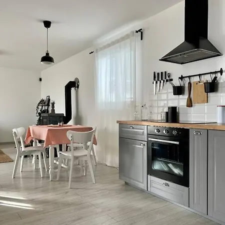 Apartment Domcek Nad Jazerom *